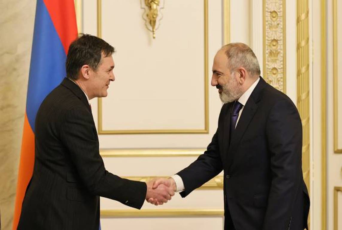 Премьер-министр Пашинян принял французского сопредседателя Минской группы ОБСЕ