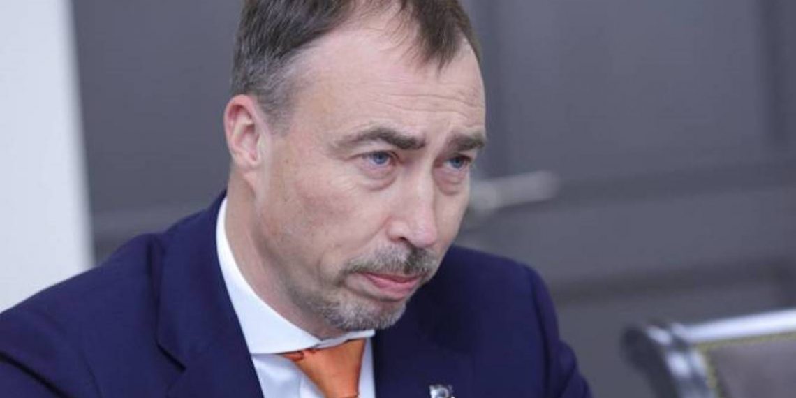 Шарль Мишель хочет провести в Брюсселе трехстороннюю встречу с лидерами Армении и Азербайджана