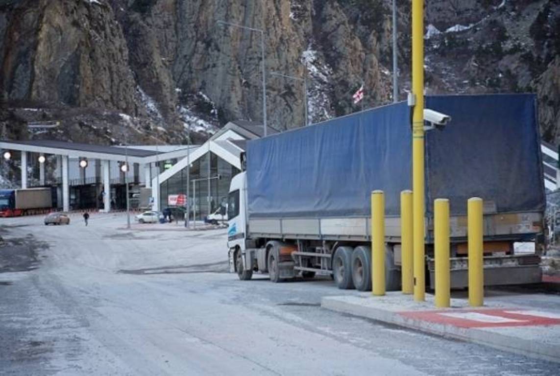 Военно-Грузинскую дорогу открыли спустя пять суток после закрытия из-за непогоды