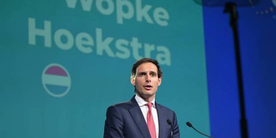 ЕС призывает Азербайджан покинуть оккупированные территории Армении: глава МИД Нидерландов