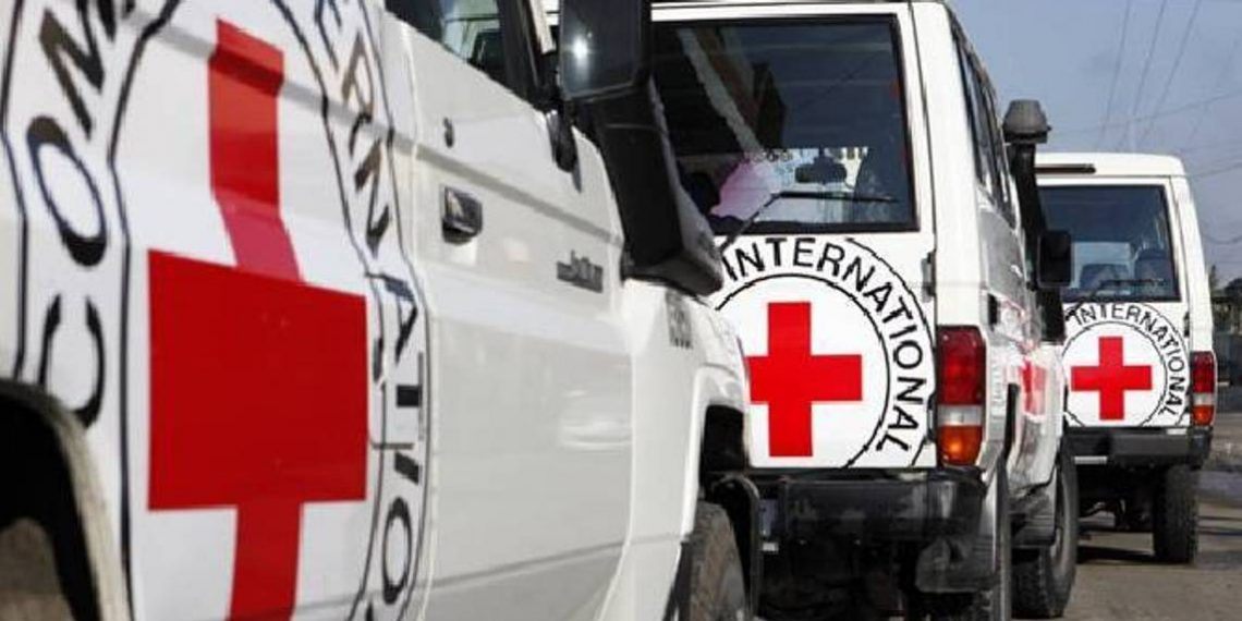 При посредничестве МККК из Арцаха в Армению перевезено 16 пациентов, 13 вместе с сопровождающими возвратились в Арцах