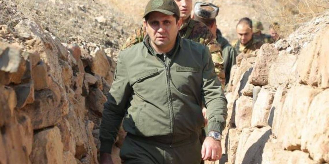 Министр обороны Армении проследил за масштабным строительством новой инфраструктуры на передовой