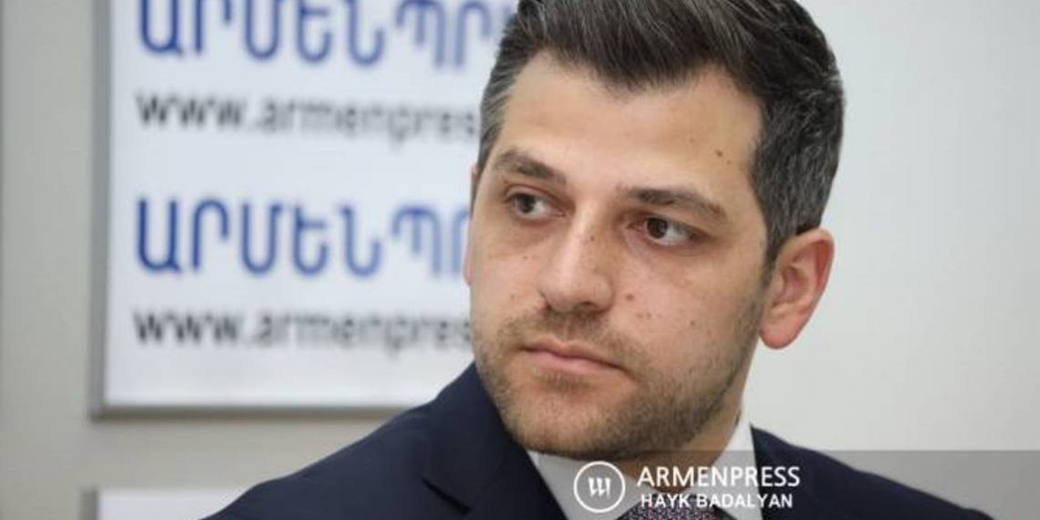 Вице-мэр Еревана Геворг Симонян явился в Антикоррупционный комитет для дачи объяснений