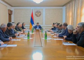 На внеочередном заседании СБ Арцаха обсуждались создавшаяся в республике кризисная ситуация и вызовы