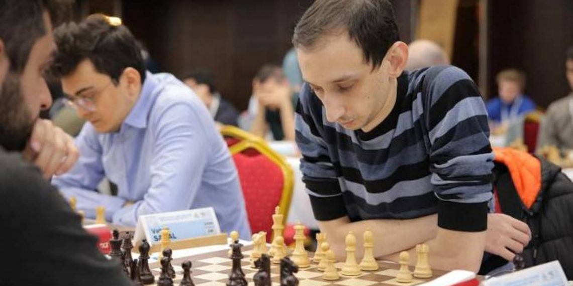 После 10-го тура чемпионата Европы по шахматам Роберт Ованнисян отстает от лидеров на одно очко