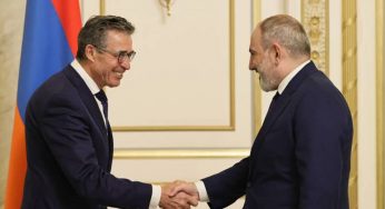 Премьер-министр Пашинян принял председателя организации “Rasmussen Global” Андерса Фога Расмуссена