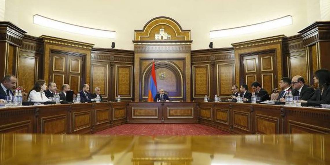 Премьер-министру представлен доклад о деятельности Службы государственного надзора за 2022 год