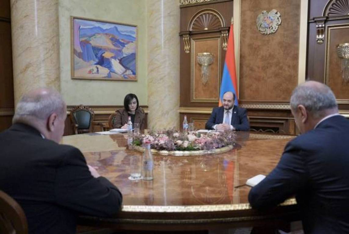Глава Аппарата премьер-министра принял посла Грузии в Армении