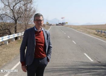 Бывший генеральный секретарь НАТО посетил начальный участок Лачинского коридора