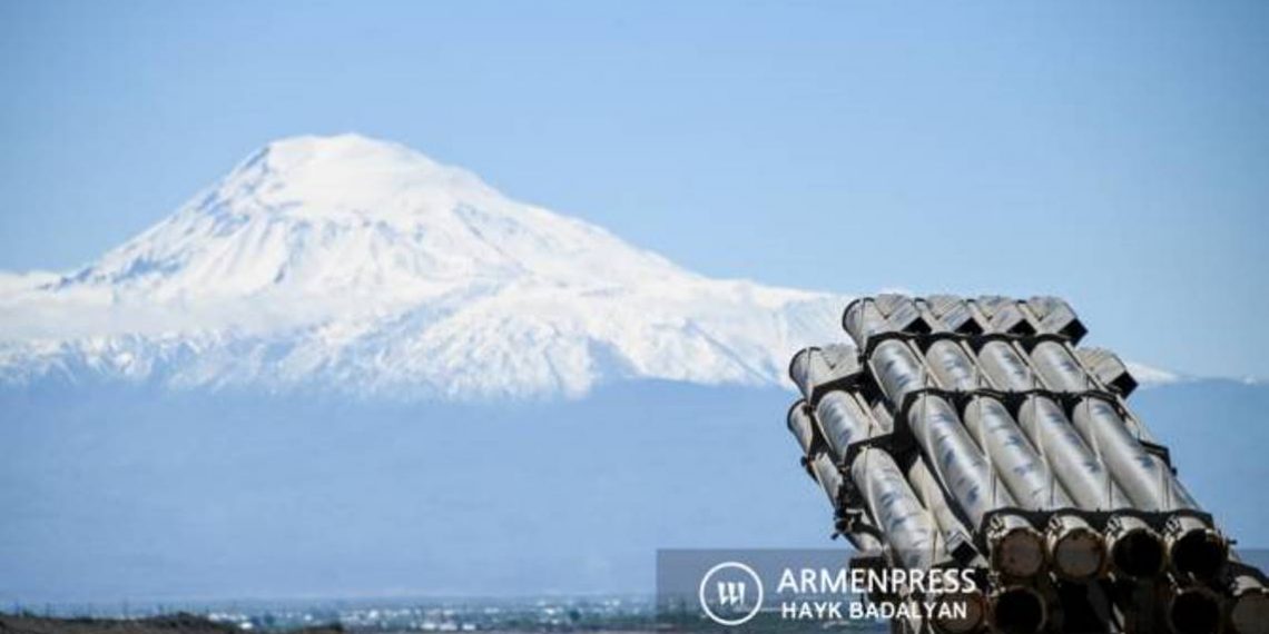 ВС Армении укомплектованы различными видами БПЛА, противотанковыми средствами и средствами ПВО: министр обороны