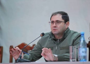 На данный момент скоплений ВС на границах Армении не зафиксировано: министр обороны