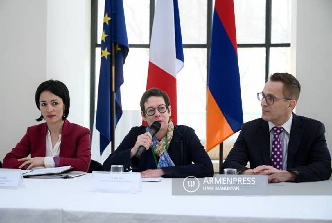 Дни Франкофонии способствуют распространению в Армении французского языка и франкоязычной культуры: посол Франции