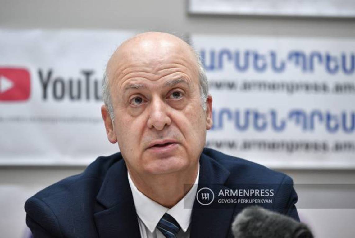 Давид Гюрджинян освобожден от должности председателя Комитета по языку