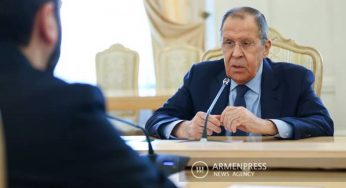 Обсуждается дата трехсторонней встречи глав МИД России, Армении и Азербайджана: Сергей Лавров