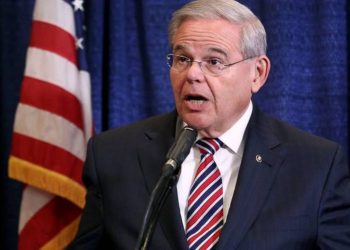 Боб Менендес потребовал от Блинкена объяснений, почему США оказывают военную помощь агрессору Азербайджану