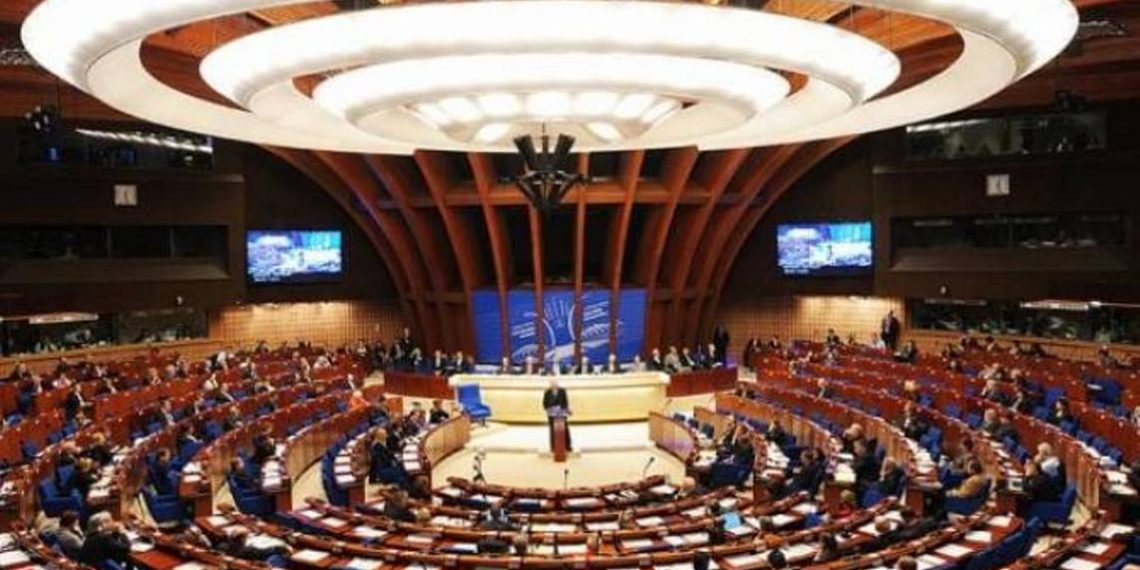 Комиссия ПАСЕ призвала Азербайджан незамедлительно выполнить решение Международного суда