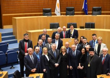 Армянские парламентарии в рамках визита в Кипр представили необходимость присутствия международной миссии в НК