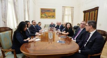 Вице-премьер Тигран Хачатрян принял посла Польши и представителей Варшавской фондовой биржи
