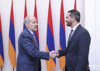 Вице-спикер Парламента принял посла Испании в Армении