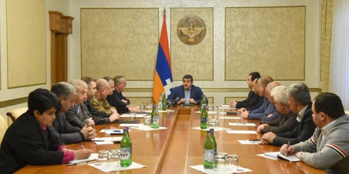 Президент Республики Арцах провел расширенное заседание Совета безопасности