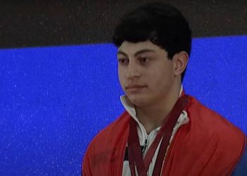 Тяжелоатлет Валерик Мовсисян завоевал бронзу на Молодежном чемпионате мира
