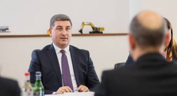 Министр ТУИ Армении и региональный директор ИКАО обсудили вопросы авиационной сферы Армении  