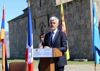 Председатель регионального совета Оверни-Рона-Альп Франции призвал международное сообщество не забывать об Арцахе