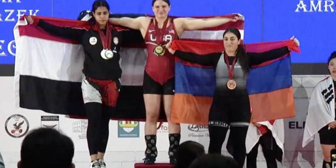 Анна Амроян завоевала бронзу на Молодежном чемпионате мира по тяжелой атлетике