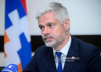 Нападение на Сюник председатель регионального совета региона Овернь-Рона- Альпы прировнил к нападению на его регион