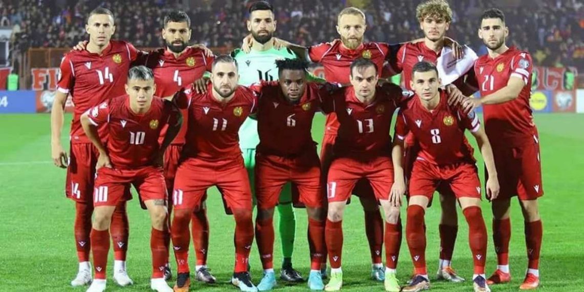 Сборная Армении вновь стартовала с поражения