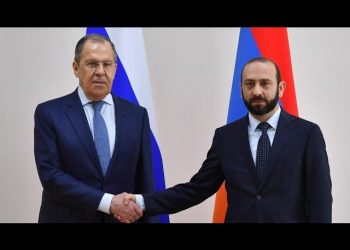 Сергей Лавров считает, что первоочередной задачей является урегулирование ситуации вокруг Лачинского коридора