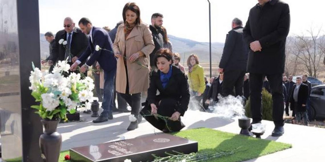 Памяти героев