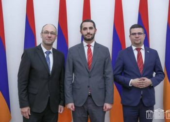 Рубен Рубинян принял делегацию воглаве с руководителем группы дружбы Хорватия-Армения