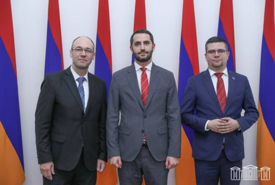 Рубен Рубинян принял делегацию воглаве с руководителем группы дружбы Хорватия-Армения