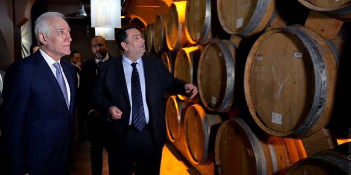 Президент Армении посетил Ереванский коньячный завод