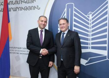 Министр экономики Армении встретился с заместителем министра иностранных дел и международного сотрудничества Италии