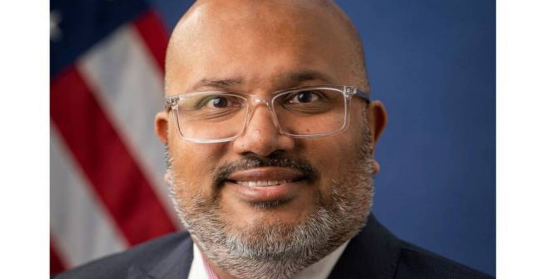 В Армению прибыл заместитель секретаря по глобальным рынкам Департамента торговли США