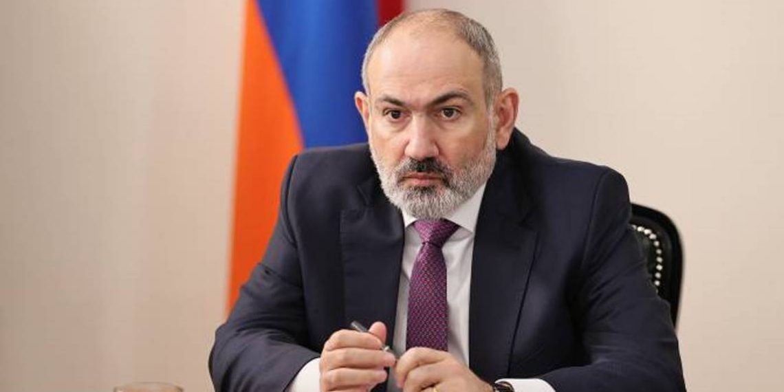 Возбуждено уголовное дело по факту попытки применения насилия в отношении премьер-министра