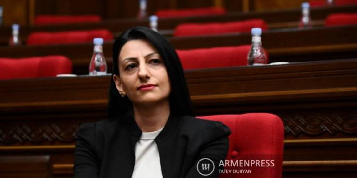 Анаит Манасян избрана на должность Омбудсмена Армении