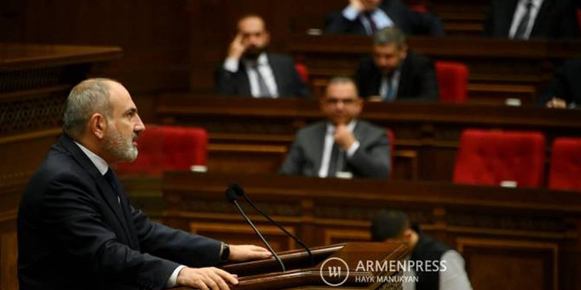 Азербайджанские солдаты сбежали со своих боевых позиций: Пашинян