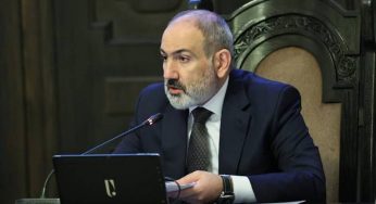 Для Армении приемлемо предложение ЕС отвести ВС на безопасное расстояние от границы с Азербайджаном 1991 года