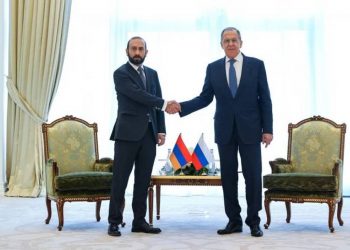 Министры иностранных дел Армении и России провели в Самарканде переговоры