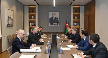 Глава МИД Азербайджана обсудил с американским сопредседателем МГ ОБСЕ мирный процесс с Арменией