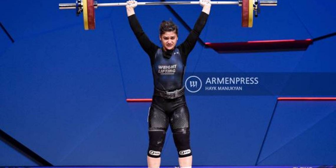 Ануш Аршакян заняла 9-е место в подгруппе В чемпионата Европы по тяжелой атлетике