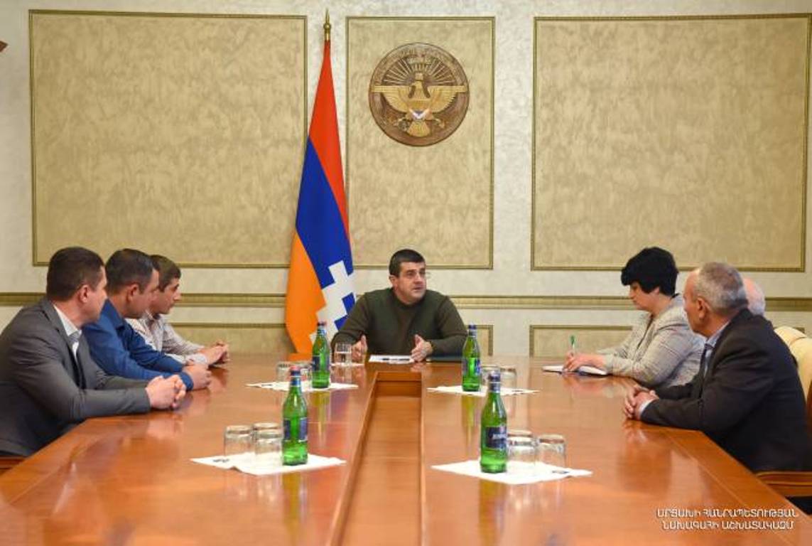 Президент Арцаха обсудил с членами антикризисного совета вопросы военно- политической ситуации