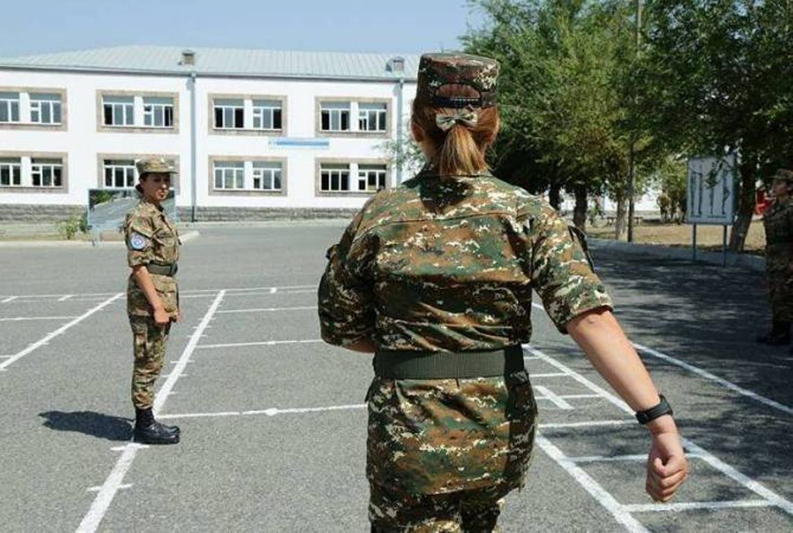 Женщины Армении при желании смогут проходить воинскую службу, рассчитанную на 6 месяцев: проект принят правительством