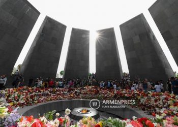 Армяне всего мира отмечают 108-ю годовщину Геноцида армян
