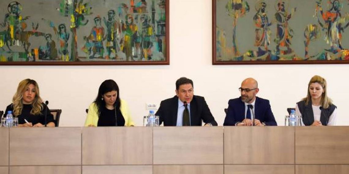 Замглавы МИД Армении представил аргентинской делегации текущую ситуацию вокруг нагорно-карабахского конфликта