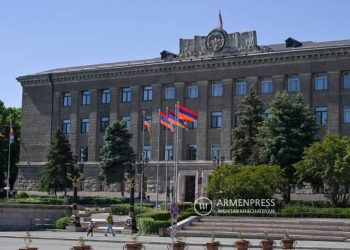 Тигран Петросян назначен председателем Антикризисного совета при президенте Арцаха