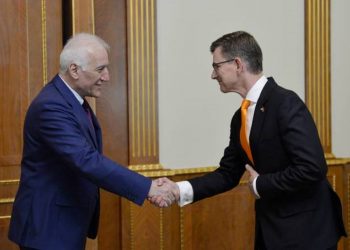 Президент Армении и посол Нидерландов обсудили широкий круг вопросов тесного сотрудничества двух стран